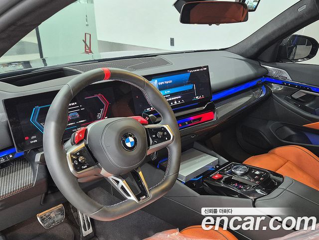 BMW M5 (G90) M5 Sedan 2025 — фото 16