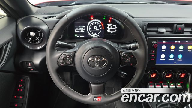 Toyota GR86 2.4 Standard 2024 — фото 12