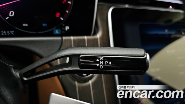 Mercedes-Benz E-Class (W214) E300 4MATIC Exclusive 2025 — фото 9