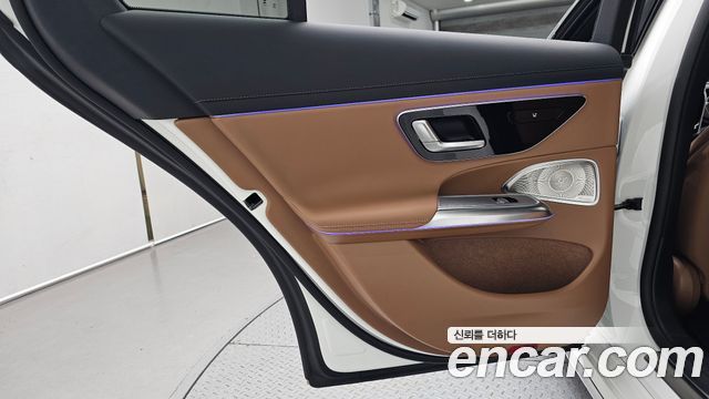 Mercedes-Benz E-Class (W214) E300 4MATIC Exclusive 2025 — фото 25