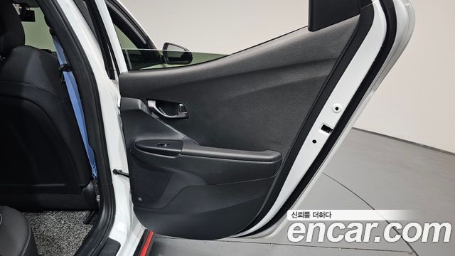 Hyundai Veloster (JS) 2.0 N 2022 — фото 25