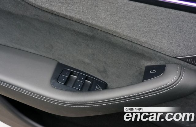 Tesla Model Y Long Range AWD 2025 — фото 24