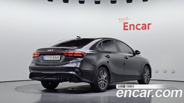 Kia K3 (II) 1.6 Prestige 2024 — фото 2