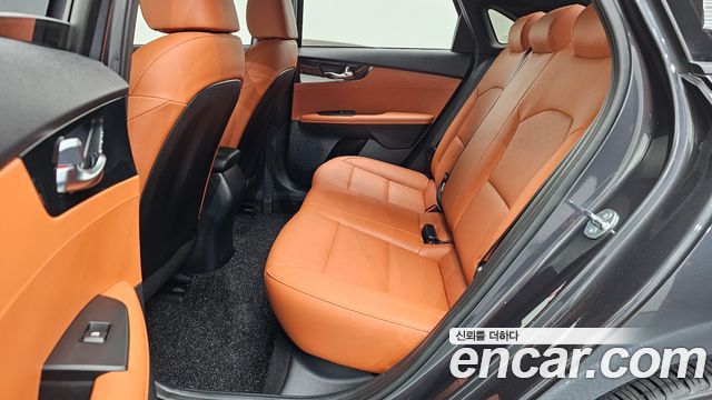 Kia K3 (II) 1.6 Prestige 2024 — фото 26
