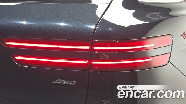 Genesis GV70 2.2 Diesel AWD 2021 — фото 23
