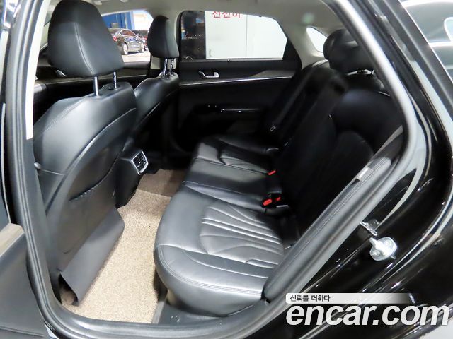 Kia K5 Hybrid (III) Signature 2021 — фото 23