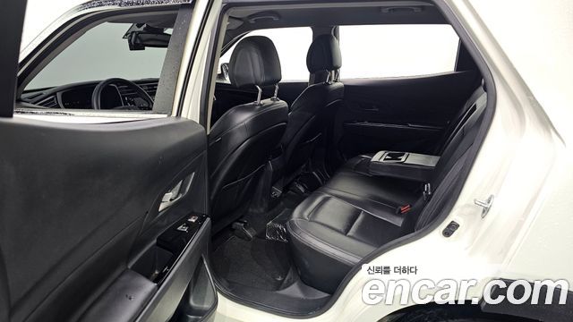 KG Mobility (SsangYong) Beautiful Korando Gasoline 1.5 2WD C5 Plus 2021 — фото 11