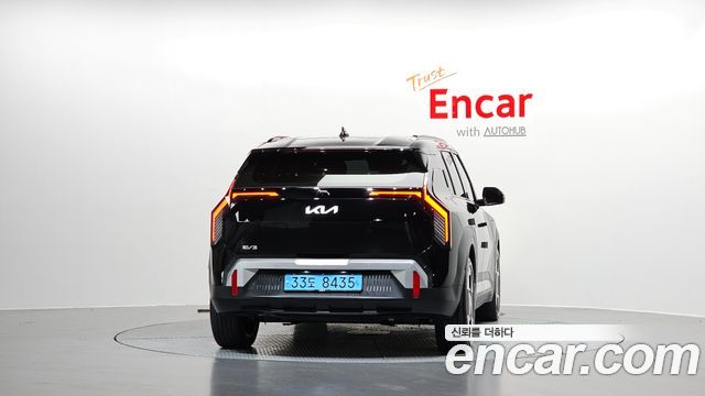 Kia EV3 Standard 2WD Air 2025 — фото 4