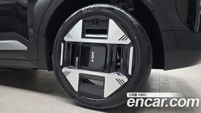Kia EV3 Standard 2WD Air 2025 — фото 21