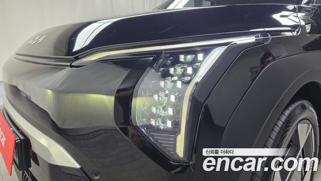 Kia EV3 Standard 2WD Air 2025 — фото 22