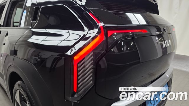 Kia EV3 Standard 2WD Air 2025 — фото 23