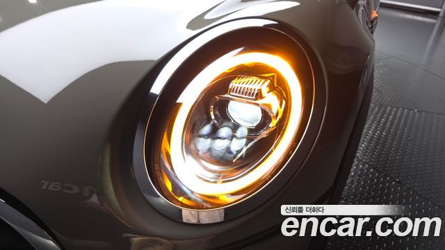 MINI Cooper HIGH Third Generation 2019 — фото 22