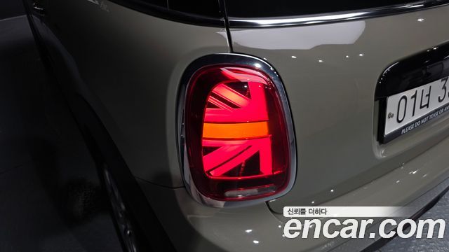 MINI Cooper HIGH Third Generation 2019 — фото 23