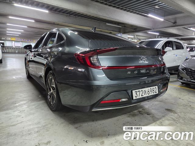 Hyundai Sonata Hybrid (DN8) Modern 2022 — фото 2