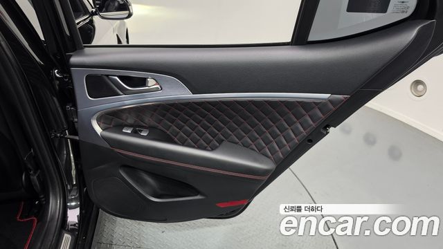 Genesis G70 3.3T Sport AWD Prestige 2019 — фото 25