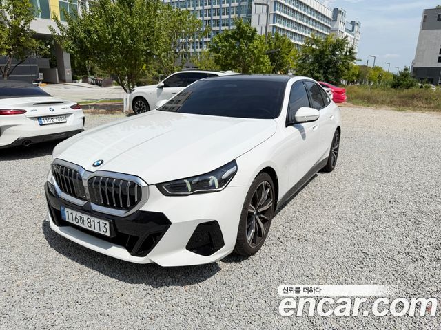 BMW 5 Series (G60) 530i xDrive M Sport