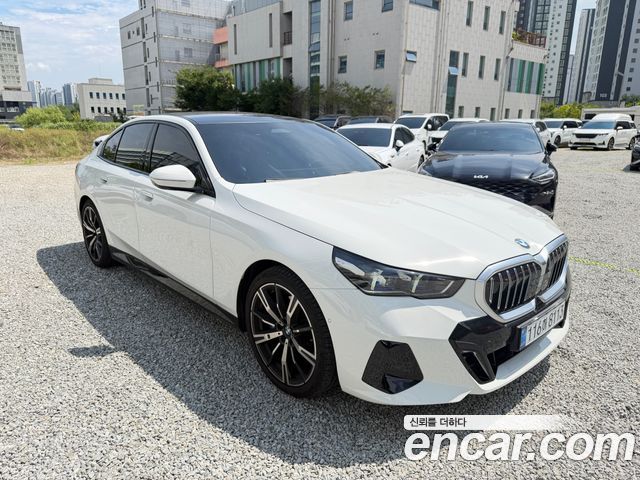 BMW 5 Series (G60) 530i xDrive M Sport 2026 — фото 7