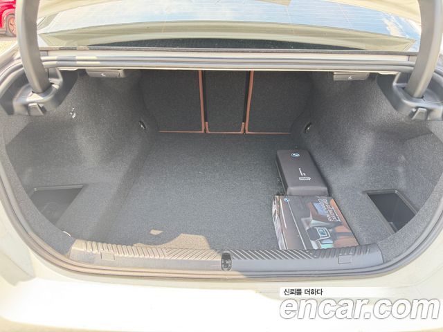 BMW 5 Series (G60) 530i xDrive M Sport 2026 — фото 16
