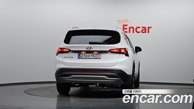 Hyundai Santa Fe Gasoline 2.5T 2WD Prestige 2022 — фото 4