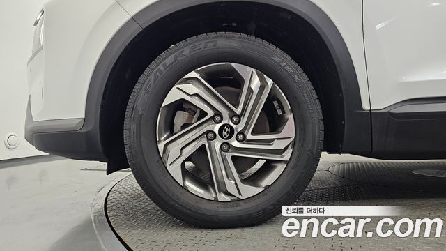 Hyundai Santa Fe Gasoline 2.5T 2WD Prestige 2022 — фото 5