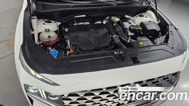 Hyundai Santa Fe Gasoline 2.5T 2WD Prestige 2022 — фото 6