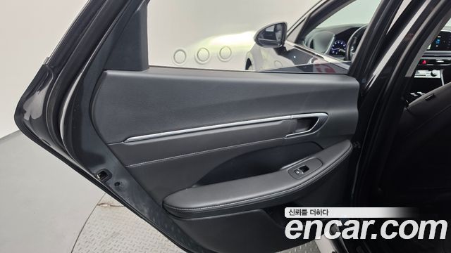 Hyundai Sonata (DN8) 2.0 Premium Plus 2022 — фото 31