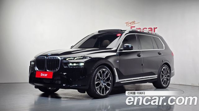 BMW X7 (G07) xDrive 40i M Sport 6STR 2025 — фото 1