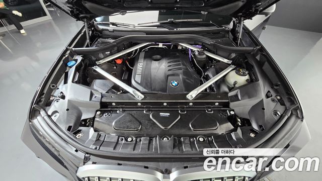 BMW X7 (G07) xDrive 40i M Sport 6STR 2025 — фото 6