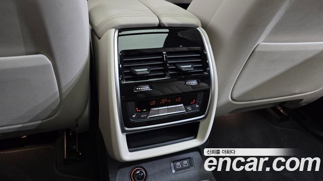 BMW X7 (G07) xDrive 40i M Sport 6STR 2025 — фото 36