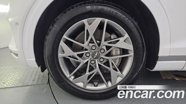 Genesis GV70 2.5T Gasoline 2WD 2023 — фото 5