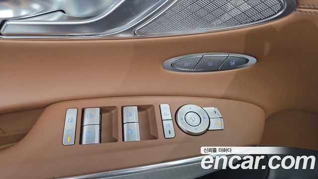 Genesis GV70 2.5T Gasoline 2WD 2023 — фото 28