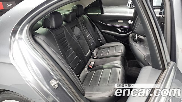 Mercedes-Benz E-Class (W213) E200 Avantgarde 2017 — фото 11