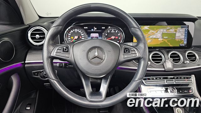 Mercedes-Benz E-Class (W213) E200 Avantgarde 2017 — фото 13