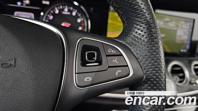 Mercedes-Benz E-Class (W213) E200 Avantgarde 2017 — фото 28