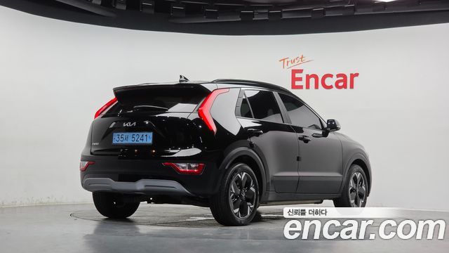 Kia Niro EV Air 2024 — фото 2