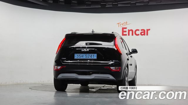 Kia Niro EV Air 2024 — фото 4