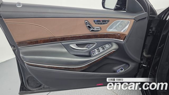 Mercedes-Benz S-Class (W222) S560L 4MATIC 2019 — фото 24
