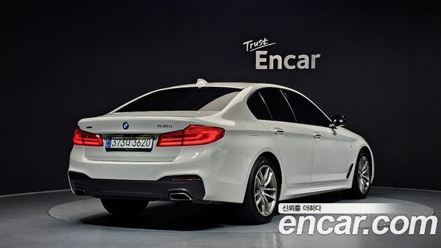 BMW 5 Series (G30) 530i xDrive M Sport Package Plus 2017 — фото 2