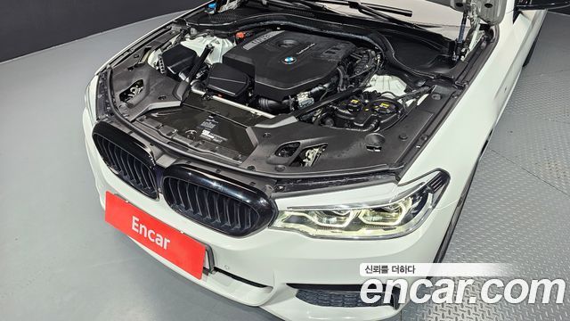 BMW 5 Series (G30) 530i xDrive M Sport Package Plus 2017 — фото 6