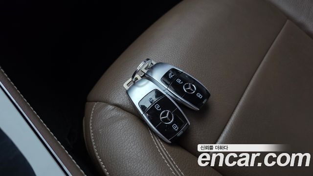 Mercedes-Benz E-Class (W213) E200 Avantgarde 2018 — фото 34