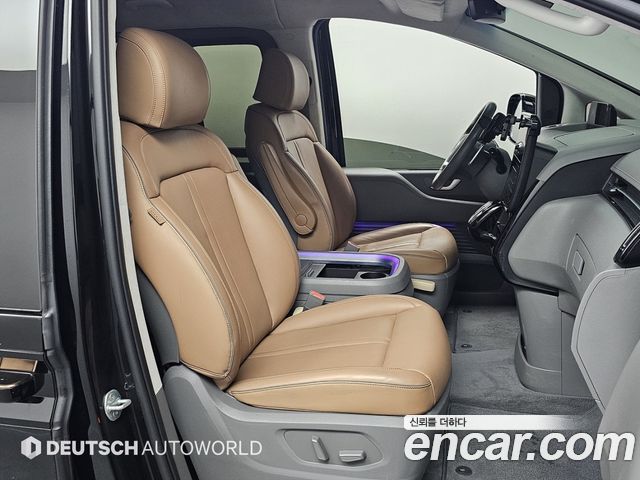 Hyundai Staria 4WD Lounge 9-Seater Inspiration 2024 — фото 10