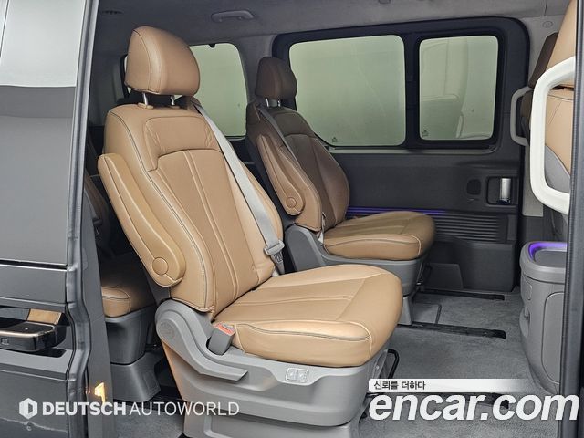 Hyundai Staria 4WD Lounge 9-Seater Inspiration 2024 — фото 16