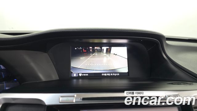 Honda Accord 2.0 Hybrid 9th 2017 — фото 17