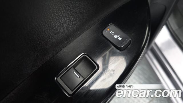 Honda Accord 2.0 Hybrid 9th 2017 — фото 19