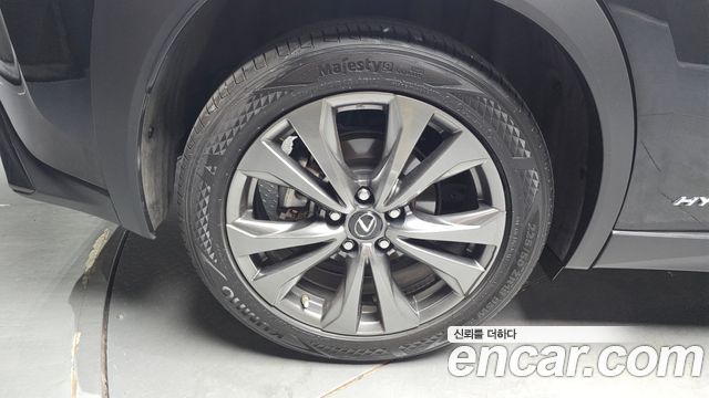 Lexus UX250h 2.0 F-Sport 2WD 2020 — фото 5