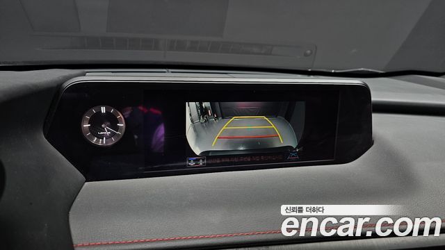 Lexus UX250h 2.0 F-Sport 2WD 2020 — фото 14