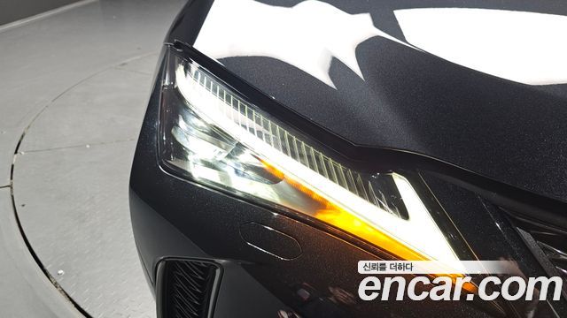 Lexus UX250h 2.0 F-Sport 2WD 2020 — фото 22