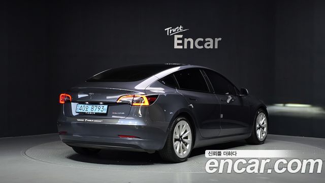 Tesla Model 3 Long Range AWD 2022 — фото 2