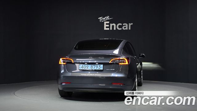 Tesla Model 3 Long Range AWD 2022 — фото 4