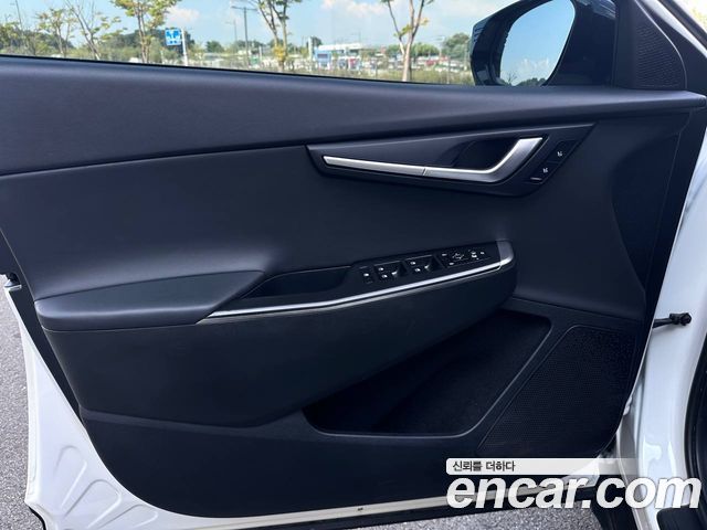 Kia EV6 Long Range Air 2022 — фото 6